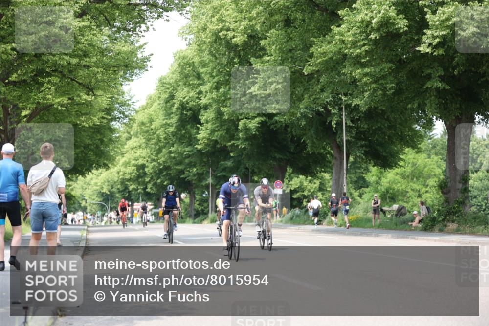 15.06.2025 - 7 Türme Triathlon Yannick Fuchs http://msf.ph/oto/8015954 15.06.2025 13:28:56 Radfahren 339, 558, 592, 745, 1006, 1045 meine-sportfotos.de