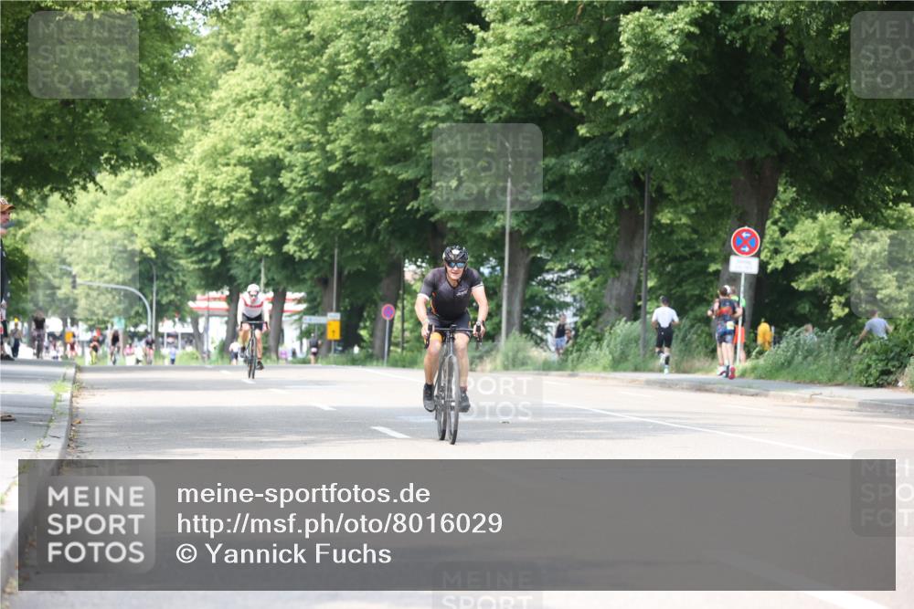 15.06.2025 - 7 Türme Triathlon Yannick Fuchs http://msf.ph/oto/8016029 15.06.2025 13:29:03 Radfahren 592, 653, 680, 833, 1006 meine-sportfotos.de