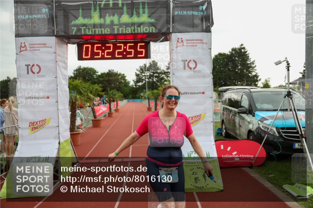15.06.2025 - 7 Türme Triathlon Michael Strokosch http://msf.ph/oto/8016130 15.06.2025 15:22:55 Ziel 429 meine-sportfotos.de