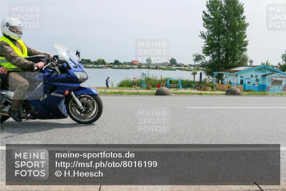 21.06.2025 - 27. Vierlanden-Triathlon H.Heesch http://msf.ph/oto/8016199 15.06.2025 11:56:09 Radfahren 783, 832, 843 meine-sportfotos.de