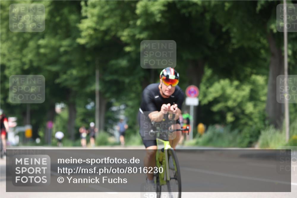 15.06.2025 - 7 Türme Triathlon Yannick Fuchs http://msf.ph/oto/8016230 15.06.2025 13:29:17 Radfahren 232, 316, 434, 664 meine-sportfotos.de