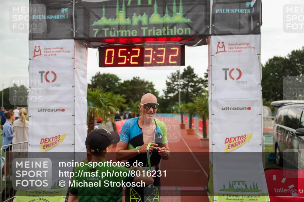 15.06.2025 - 7 Türme Triathlon Michael Strokosch http://msf.ph/oto/8016231 15.06.2025 15:23:31 Ziel 252 meine-sportfotos.de