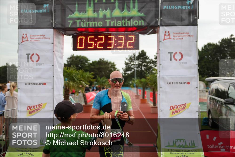 15.06.2025 - 7 Türme Triathlon Michael Strokosch http://msf.ph/oto/8016248 15.06.2025 15:23:32 Ziel 252 meine-sportfotos.de