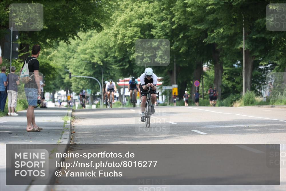 15.06.2025 - 7 Türme Triathlon Yannick Fuchs http://msf.ph/oto/8016277 15.06.2025 13:29:32 Radfahren 499, 623, 635 meine-sportfotos.de