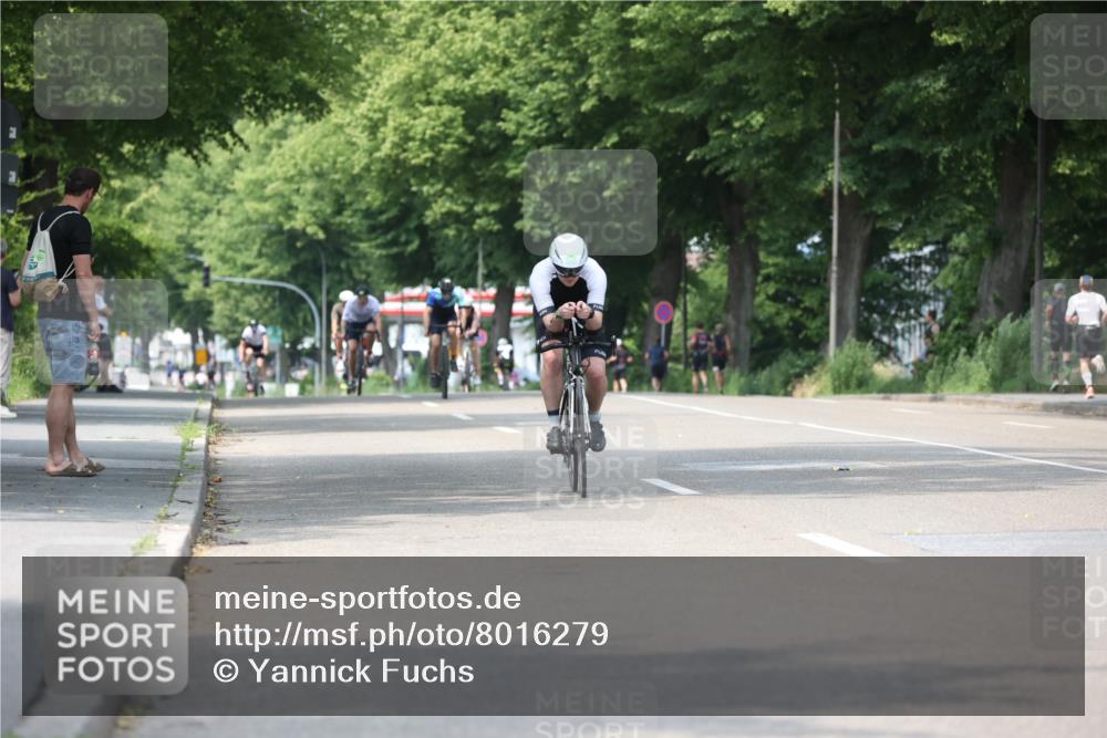 15.06.2025 - 7 Türme Triathlon Yannick Fuchs http://msf.ph/oto/8016279 15.06.2025 13:29:32 Radfahren 499, 623, 635 meine-sportfotos.de