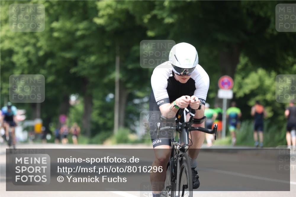 15.06.2025 - 7 Türme Triathlon Yannick Fuchs http://msf.ph/oto/8016296 15.06.2025 13:29:34 Radfahren 284, 499, 623, 635 meine-sportfotos.de