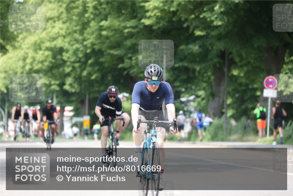 15.06.2025 - 7 Türme Triathlon Yannick Fuchs http://msf.ph/oto/8016669 15.06.2025 13:29:59 Radfahren 248, 606, 818, 1149 meine-sportfotos.de