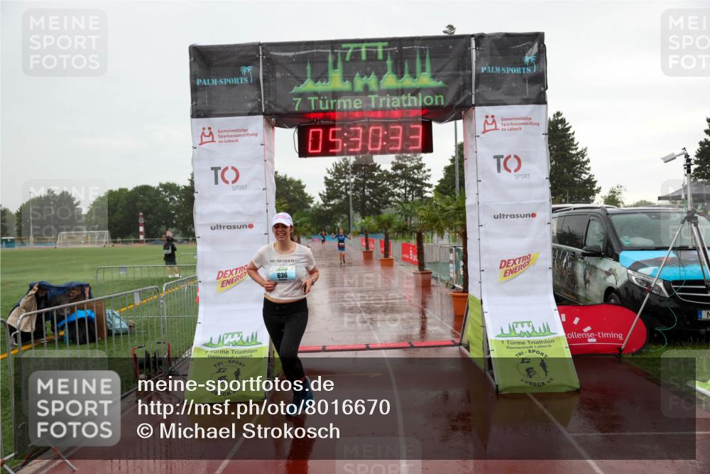 15.06.2025 - 7 Türme Triathlon Michael Strokosch http://msf.ph/oto/8016670 15.06.2025 15:30:32 Ziel 636 meine-sportfotos.de