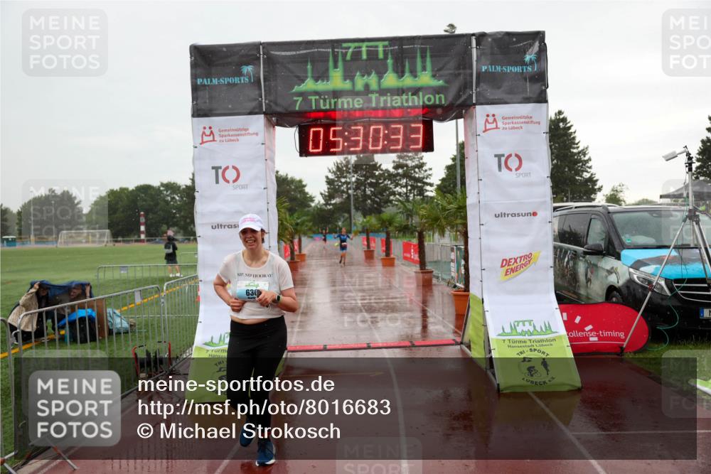 15.06.2025 - 7 Türme Triathlon Michael Strokosch http://msf.ph/oto/8016683 15.06.2025 15:30:33 Ziel 636 meine-sportfotos.de