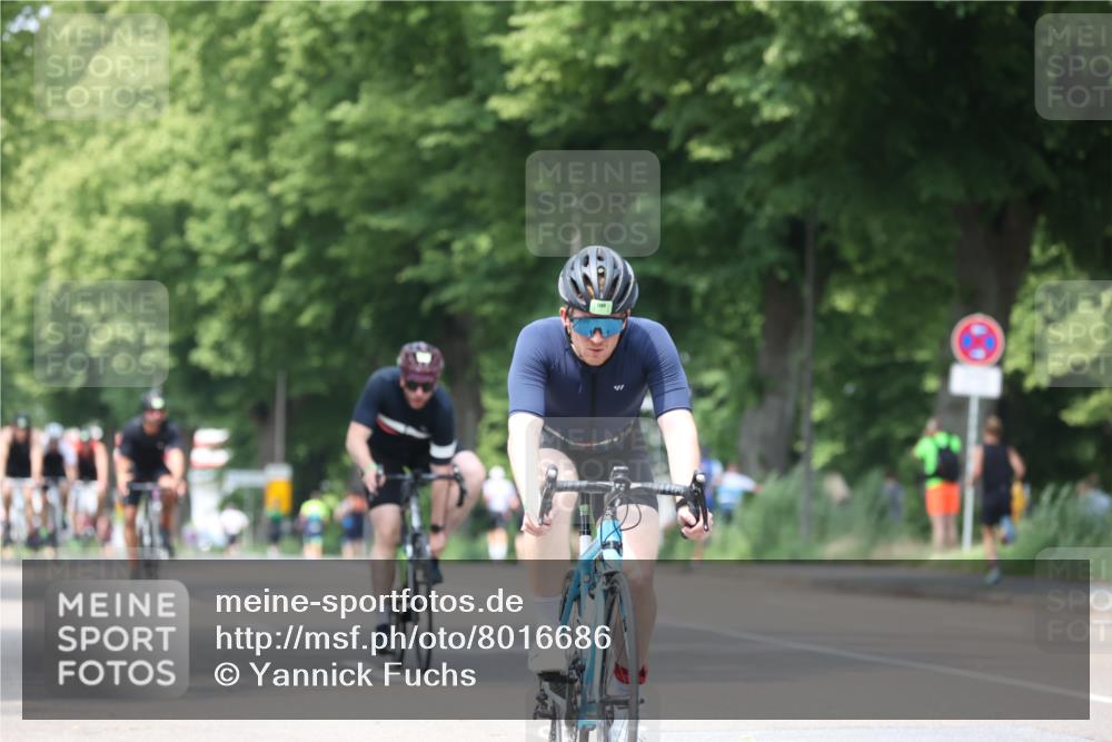 15.06.2025 - 7 Türme Triathlon Yannick Fuchs http://msf.ph/oto/8016686 15.06.2025 13:29:59 Radfahren 248, 606, 818, 1149 meine-sportfotos.de