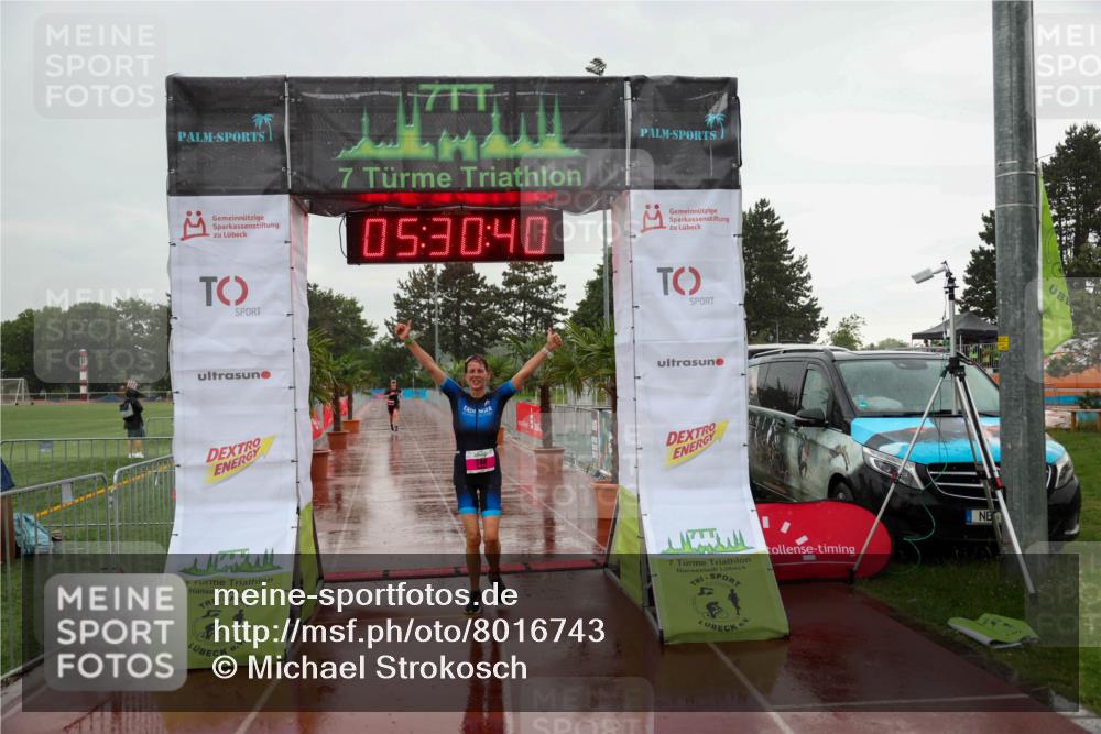 15.06.2025 - 7 Türme Triathlon Michael Strokosch http://msf.ph/oto/8016743 15.06.2025 15:30:40 Ziel 331 meine-sportfotos.de