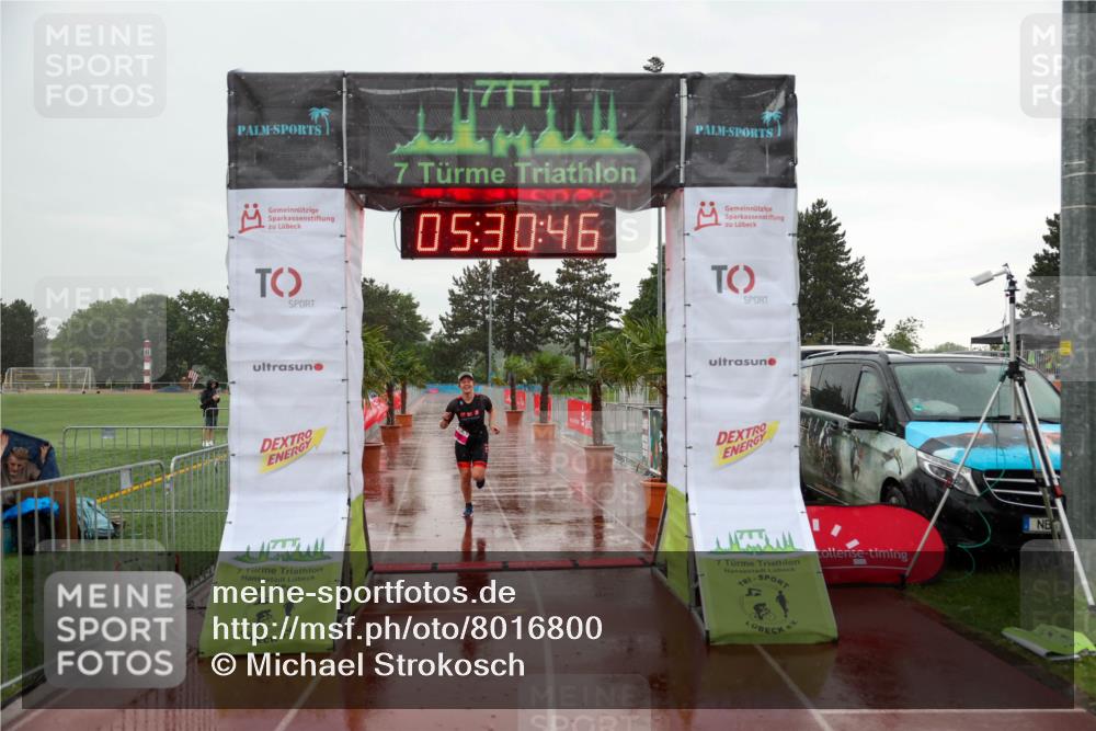 15.06.2025 - 7 Türme Triathlon Michael Strokosch http://msf.ph/oto/8016800 15.06.2025 15:30:46 Ziel 248, 331 meine-sportfotos.de