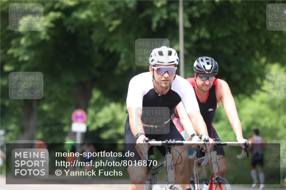 15.06.2025 - 7 Türme Triathlon Yannick Fuchs http://msf.ph/oto/8016870 15.06.2025 13:30:05 Radfahren 606 meine-sportfotos.de