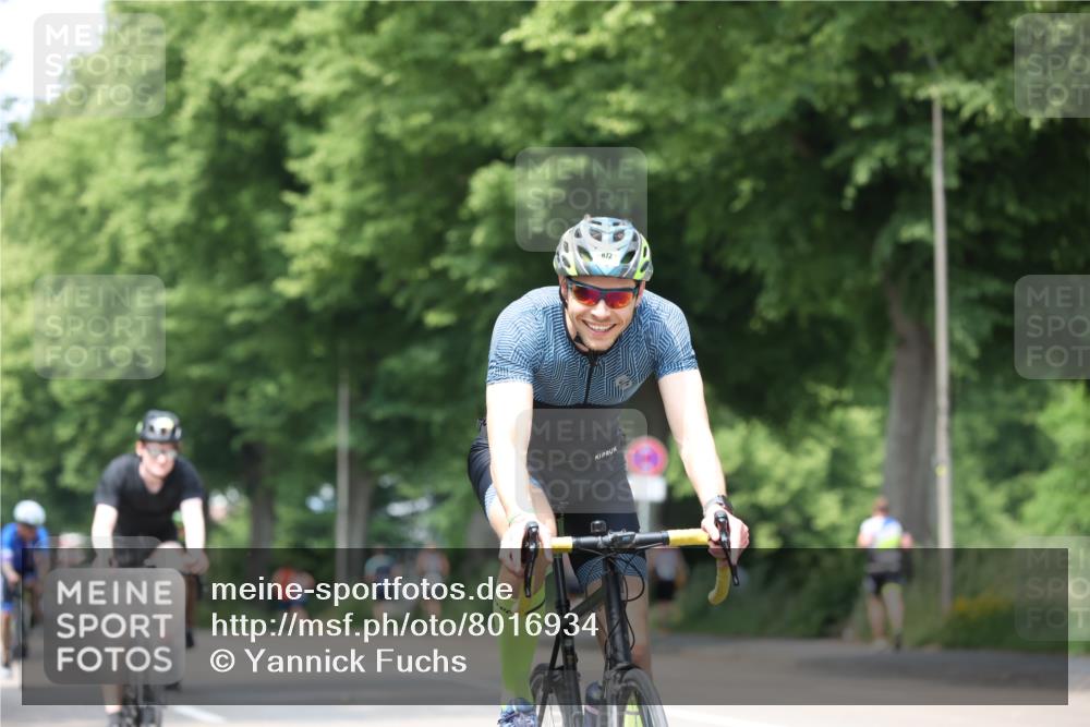 15.06.2025 - 7 Türme Triathlon Yannick Fuchs http://msf.ph/oto/8016934 15.06.2025 13:30:18 Radfahren 663, 681, 872, 1019, 1064, 1070 meine-sportfotos.de