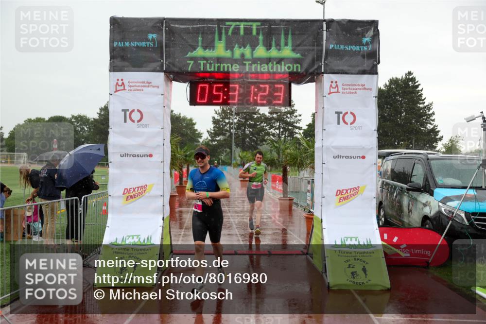 15.06.2025 - 7 Türme Triathlon Michael Strokosch http://msf.ph/oto/8016980 15.06.2025 15:31:22 Ziel 214, 234 meine-sportfotos.de