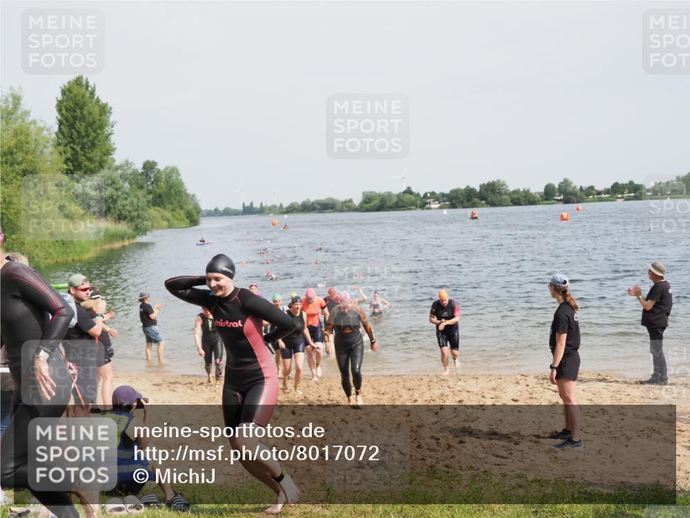 21.06.2025 - 27. Vierlanden-Triathlon MichiJ http://msf.ph/oto/8017072 15.06.2026 10:17:30 Schwimmen 485, 488, 492, 519, 529, 532, 552, 557, 562, 572, 582, 588, 594, 626 meine-sportfotos.de