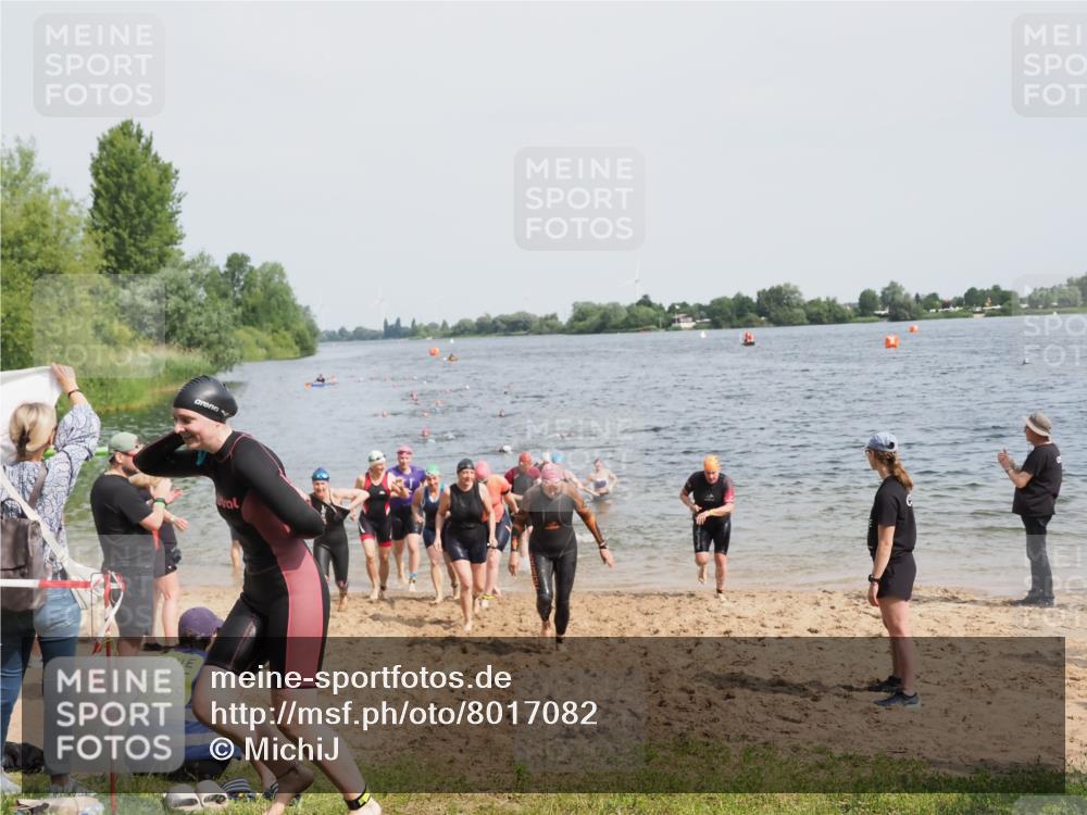 21.06.2025 - 27. Vierlanden-Triathlon MichiJ http://msf.ph/oto/8017082 15.06.2026 10:17:31 Schwimmen 485, 488, 492, 519, 529, 532, 537, 552, 557, 562, 572, 582, 588, 594, 626 meine-sportfotos.de