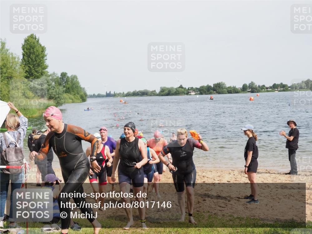 21.06.2025 - 27. Vierlanden-Triathlon MichiJ http://msf.ph/oto/8017146 15.06.2026 10:17:34 Schwimmen 485, 488, 492, 493, 519, 532, 537, 552, 557, 562, 572, 582, 588, 594, 626 meine-sportfotos.de