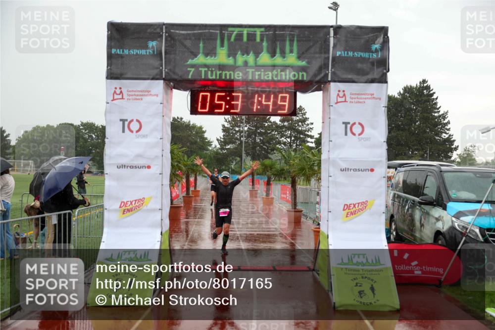15.06.2025 - 7 Türme Triathlon Michael Strokosch http://msf.ph/oto/8017165 15.06.2025 15:31:49 Ziel 240 meine-sportfotos.de