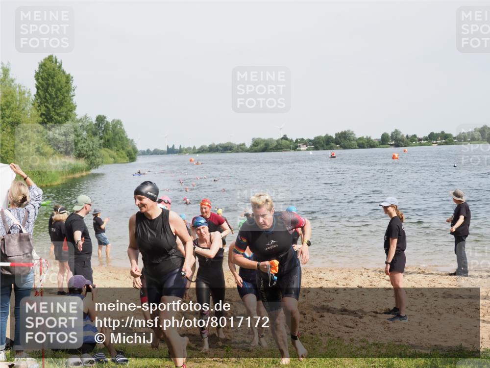 21.06.2025 - 27. Vierlanden-Triathlon MichiJ http://msf.ph/oto/8017172 15.06.2026 10:17:35 Schwimmen 485, 488, 492, 493, 519, 532, 537, 552, 557, 562, 572, 582, 588, 594, 626 meine-sportfotos.de