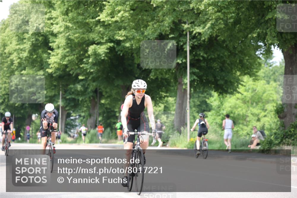 15.06.2025 - 7 Türme Triathlon Yannick Fuchs http://msf.ph/oto/8017221 15.06.2025 13:30:30 Radfahren 305, 332, 462, 786, 1028 meine-sportfotos.de