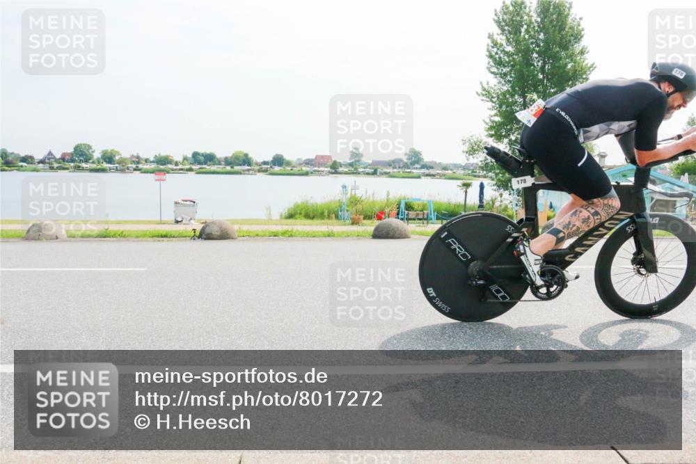 15.06.2025 - 27. Vierlanden-Triathlon H.Heesch http://msf.ph/oto/8017272 15.06.2025 10:01:37 Radfahren 5, 178 meine-sportfotos.de