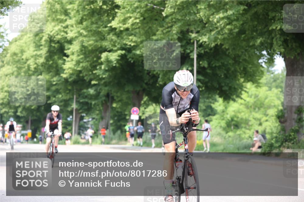 15.06.2025 - 7 Türme Triathlon Yannick Fuchs http://msf.ph/oto/8017286 15.06.2025 13:30:31 Radfahren 305, 332, 545, 786, 1028 meine-sportfotos.de