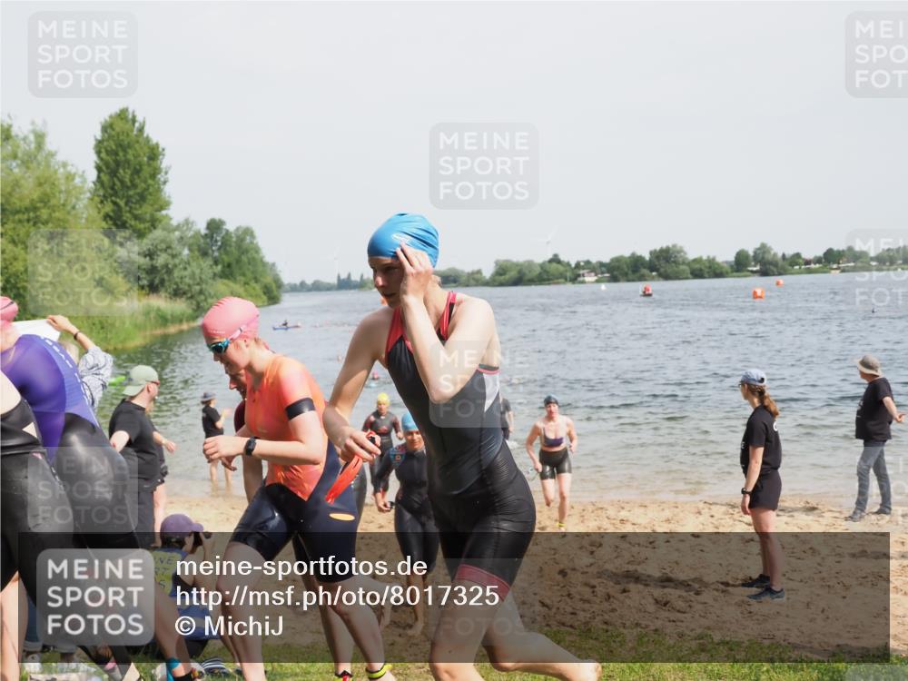 21.06.2025 - 27. Vierlanden-Triathlon MichiJ http://msf.ph/oto/8017325 15.06.2026 10:17:38 Schwimmen 485, 488, 492, 493, 519, 532, 537, 552, 557, 562, 572, 588, 626 meine-sportfotos.de