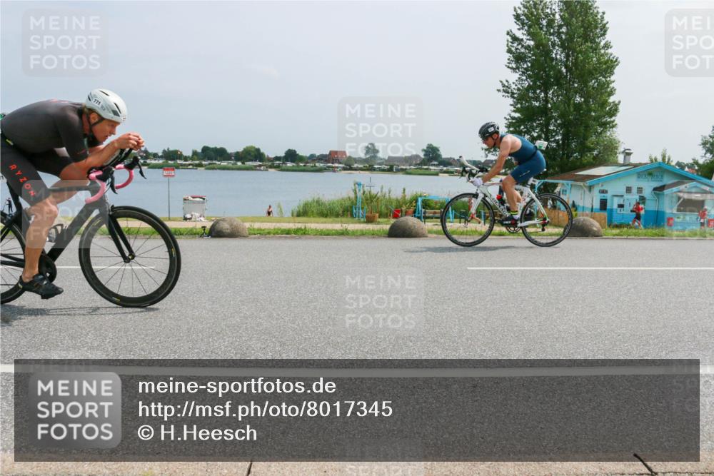 21.06.2025 - 27. Vierlanden-Triathlon H.Heesch http://msf.ph/oto/8017345 15.06.2025 11:58:46 Radfahren 682, 771, 861, 927, 963 meine-sportfotos.de