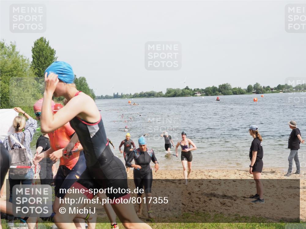 21.06.2025 - 27. Vierlanden-Triathlon MichiJ http://msf.ph/oto/8017355 15.06.2026 10:17:38 Schwimmen 485, 488, 492, 493, 519, 532, 537, 552, 557, 562, 572, 588, 626 meine-sportfotos.de