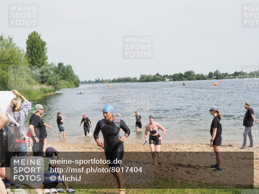 21.06.2025 - 27. Vierlanden-Triathlon MichiJ http://msf.ph/oto/8017404 15.06.2026 10:17:39 Schwimmen 485, 488, 492, 493, 519, 532, 537, 552, 557, 562, 572, 588, 626 meine-sportfotos.de