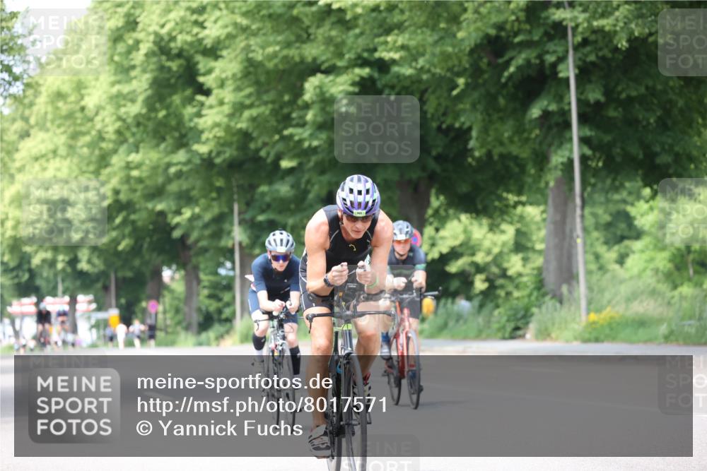 15.06.2025 - 7 Türme Triathlon Yannick Fuchs http://msf.ph/oto/8017571 15.06.2025 13:31:00 Radfahren 257, 636 meine-sportfotos.de