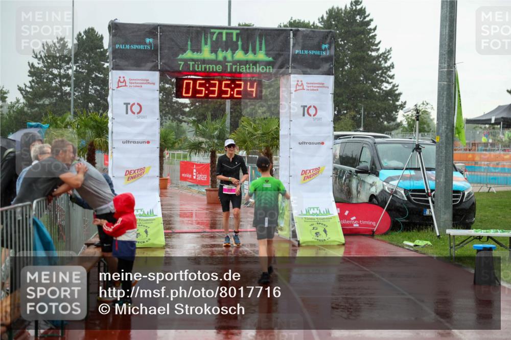 15.06.2025 - 7 Türme Triathlon Michael Strokosch http://msf.ph/oto/8017716 15.06.2025 15:35:24 Ziel 281 meine-sportfotos.de