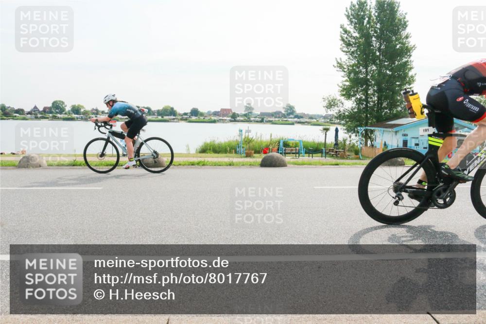 15.06.2025 - 27. Vierlanden-Triathlon H.Heesch http://msf.ph/oto/8017767 15.06.2025 09:20:29 Radfahren 75, 94, 191, 229 meine-sportfotos.de