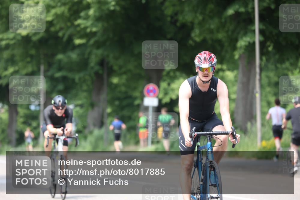 15.06.2025 - 7 Türme Triathlon Yannick Fuchs http://msf.ph/oto/8017885 15.06.2025 13:31:13 Radfahren 386, 938, 1166 meine-sportfotos.de