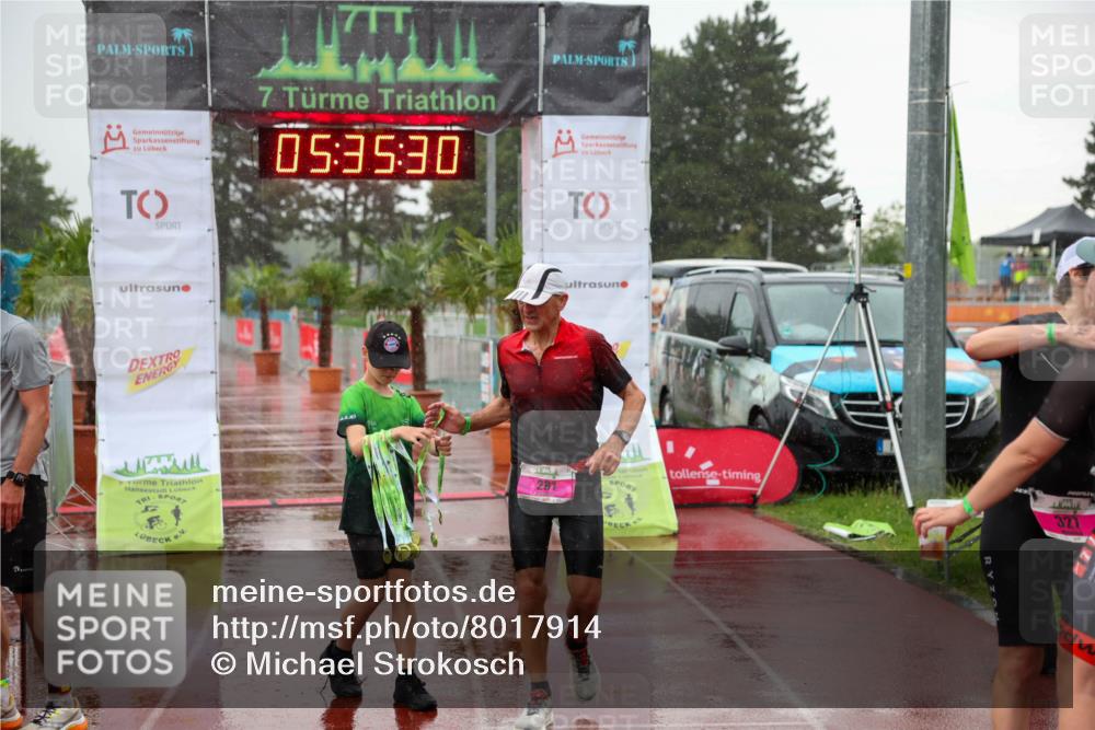 15.06.2025 - 7 Türme Triathlon Michael Strokosch http://msf.ph/oto/8017914 15.06.2025 15:35:30 Ziel 281 meine-sportfotos.de