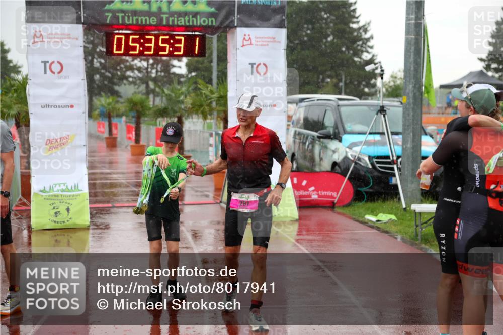 15.06.2025 - 7 Türme Triathlon Michael Strokosch http://msf.ph/oto/8017941 15.06.2025 15:35:30 Ziel 281 meine-sportfotos.de