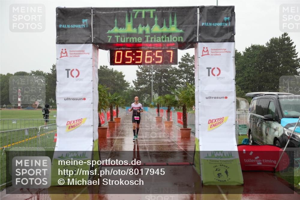 15.06.2025 - 7 Türme Triathlon Michael Strokosch http://msf.ph/oto/8017945 15.06.2025 15:36:57 Ziel 339 meine-sportfotos.de