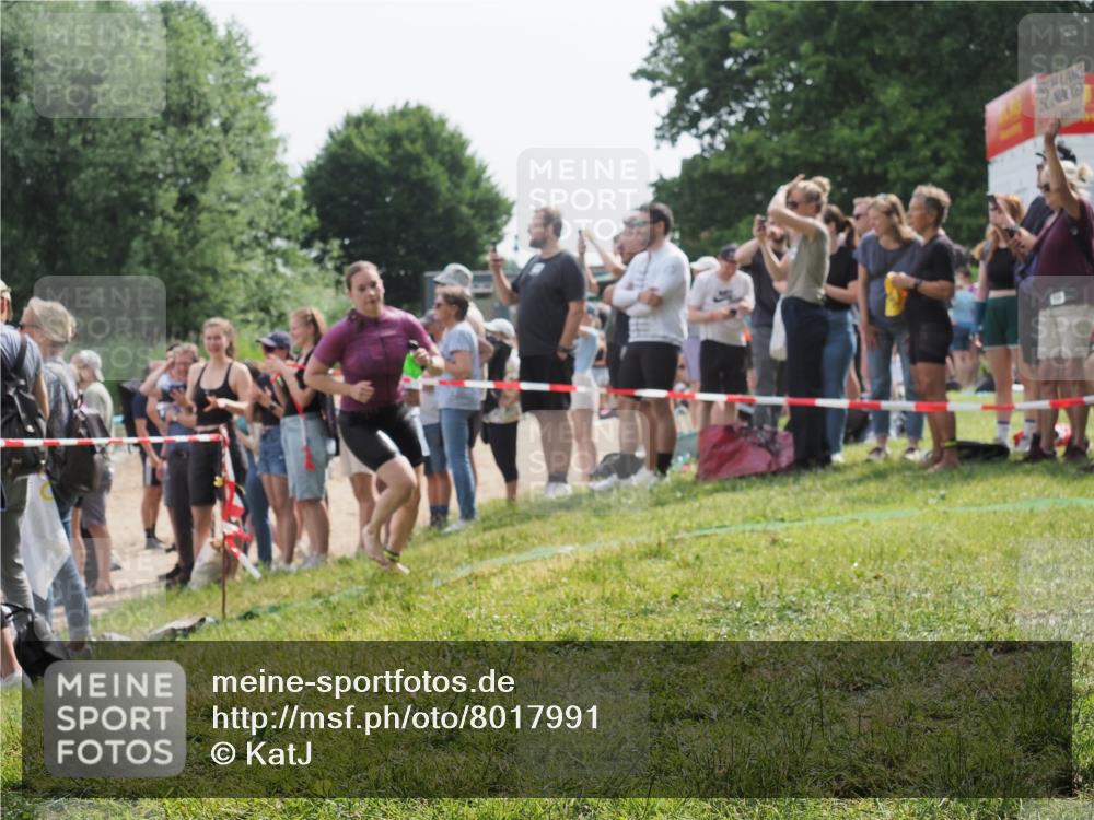15.06.2025 - 27. Vierlanden-Triathlon KatJ http://msf.ph/oto/8017991 15.06.2025 10:17:18 Schwimmen 479, 510, 556, 575, 581, 584, 602 meine-sportfotos.de