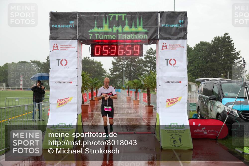 15.06.2025 - 7 Türme Triathlon Michael Strokosch http://msf.ph/oto/8018043 15.06.2025 15:36:59 Ziel 339 meine-sportfotos.de