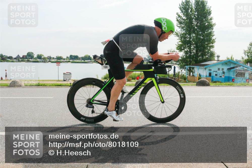 15.06.2025 - 27. Vierlanden-Triathlon H.Heesch http://msf.ph/oto/8018109 15.06.2025 09:23:32 Radfahren 109, 134 meine-sportfotos.de
