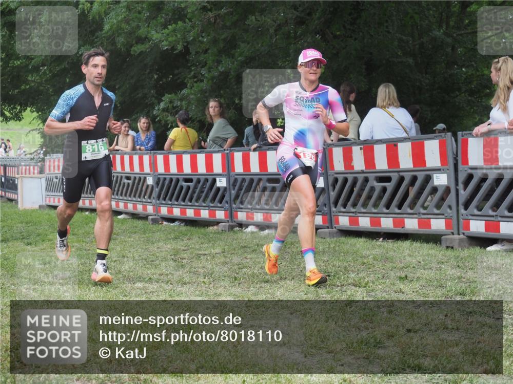 21.06.2025 - 27. Vierlanden-Triathlon KatJ http://msf.ph/oto/8018110 15.06.2025 13:17:57 Ziel 196, 691, 816 meine-sportfotos.de