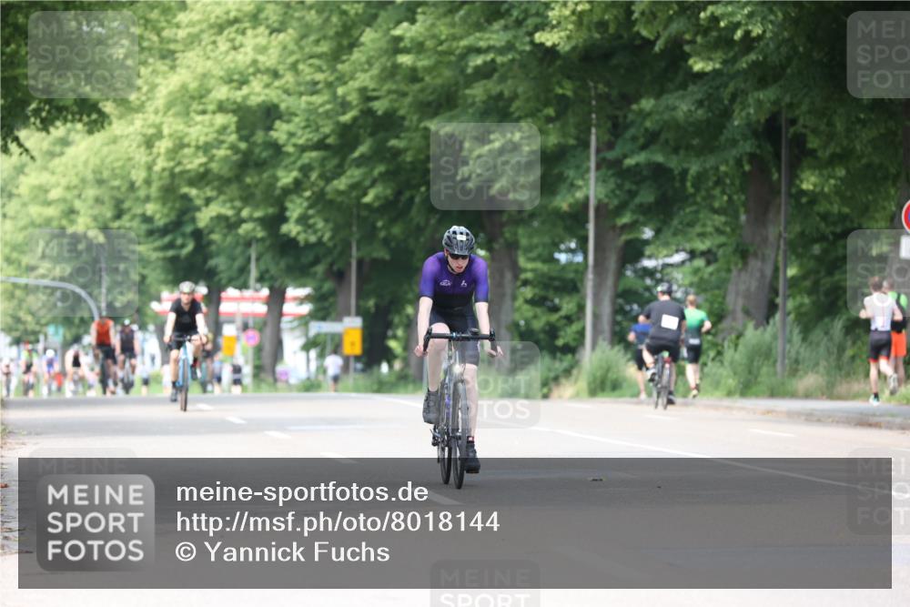 15.06.2025 - 7 Türme Triathlon Yannick Fuchs http://msf.ph/oto/8018144 15.06.2025 13:31:20 Radfahren 741, 859 meine-sportfotos.de