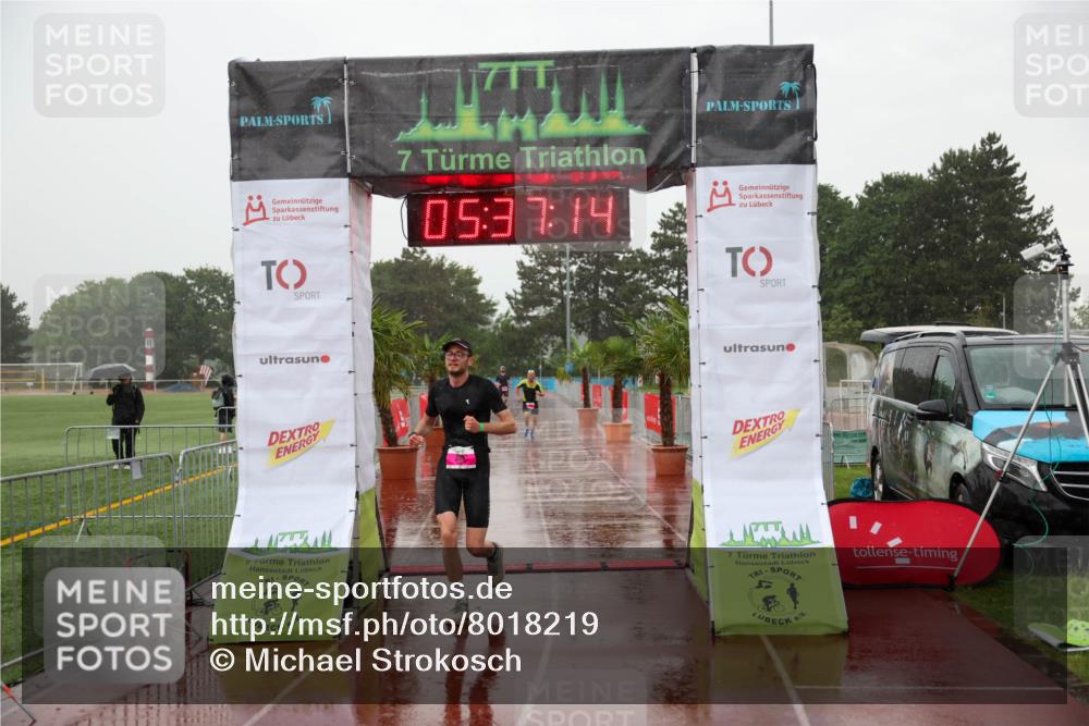 15.06.2025 - 7 Türme Triathlon Michael Strokosch http://msf.ph/oto/8018219 15.06.2025 15:37:13 Ziel 258 meine-sportfotos.de