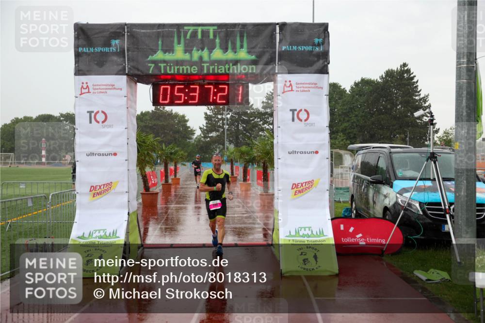15.06.2025 - 7 Türme Triathlon Michael Strokosch http://msf.ph/oto/8018313 15.06.2025 15:37:20 Ziel 258 meine-sportfotos.de
