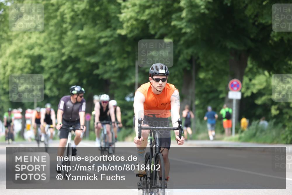 15.06.2025 - 7 Türme Triathlon Yannick Fuchs http://msf.ph/oto/8018402 15.06.2025 13:31:28 Radfahren 384, 859, 1106, 1193 meine-sportfotos.de