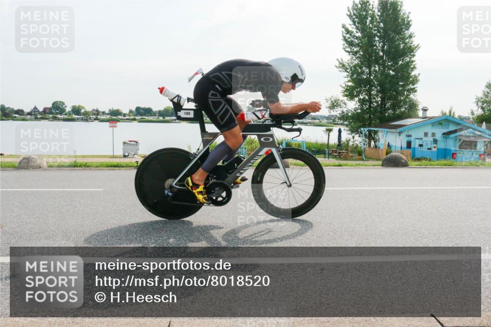 15.06.2025 - 27. Vierlanden-Triathlon H.Heesch http://msf.ph/oto/8018520 15.06.2025 09:32:03 Radfahren 18, 38, 93, 178, 185, 193 meine-sportfotos.de