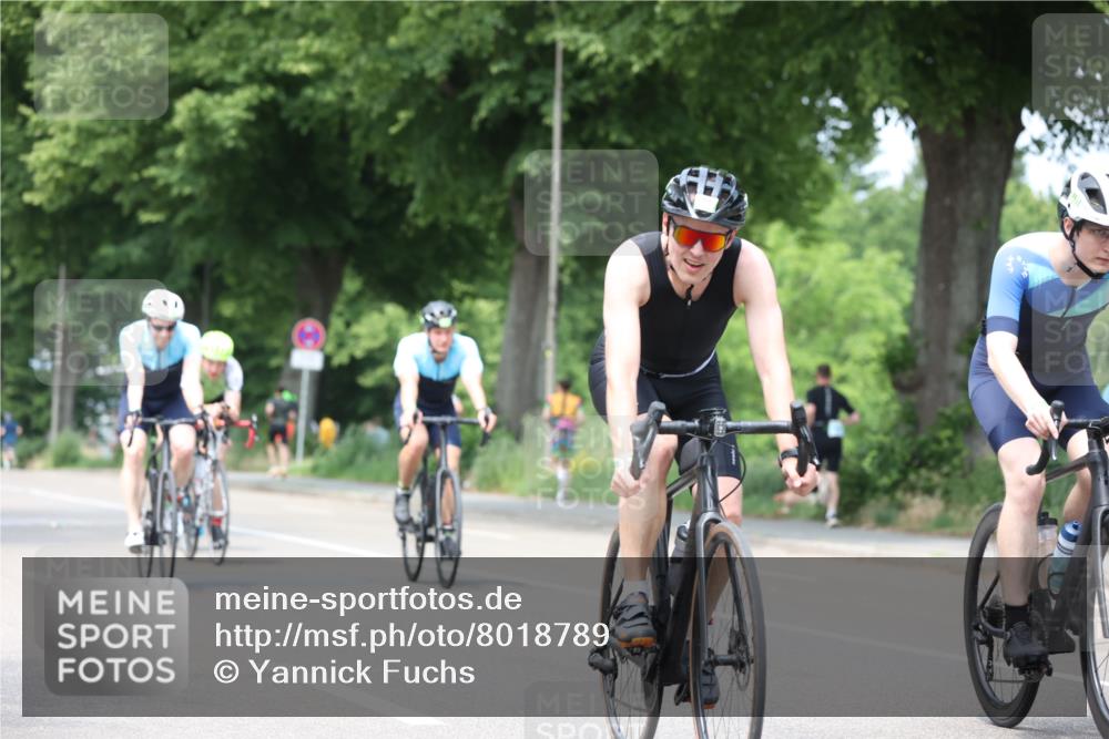 15.06.2025 - 7 Türme Triathlon Yannick Fuchs http://msf.ph/oto/8018789 15.06.2025 13:31:43 Radfahren 234, 582, 986, 988, 1004, 1198 meine-sportfotos.de
