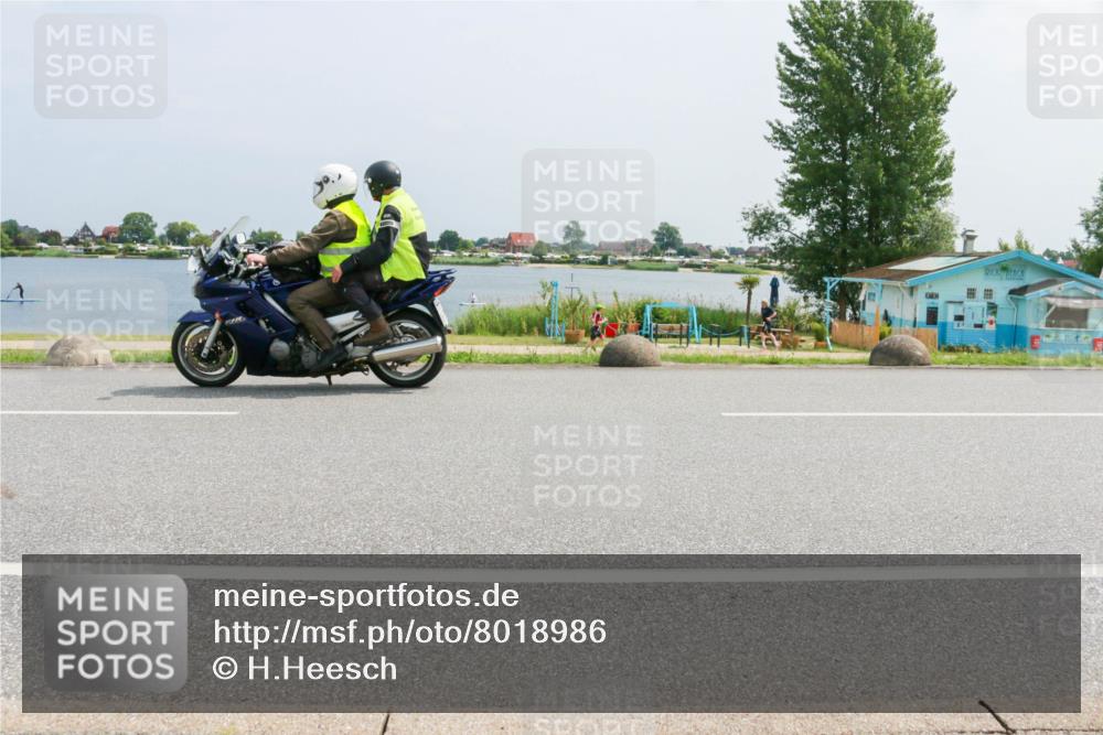21.06.2025 - 27. Vierlanden-Triathlon H.Heesch http://msf.ph/oto/8018986 15.06.2025 12:00:36 Radfahren 204, 966 meine-sportfotos.de