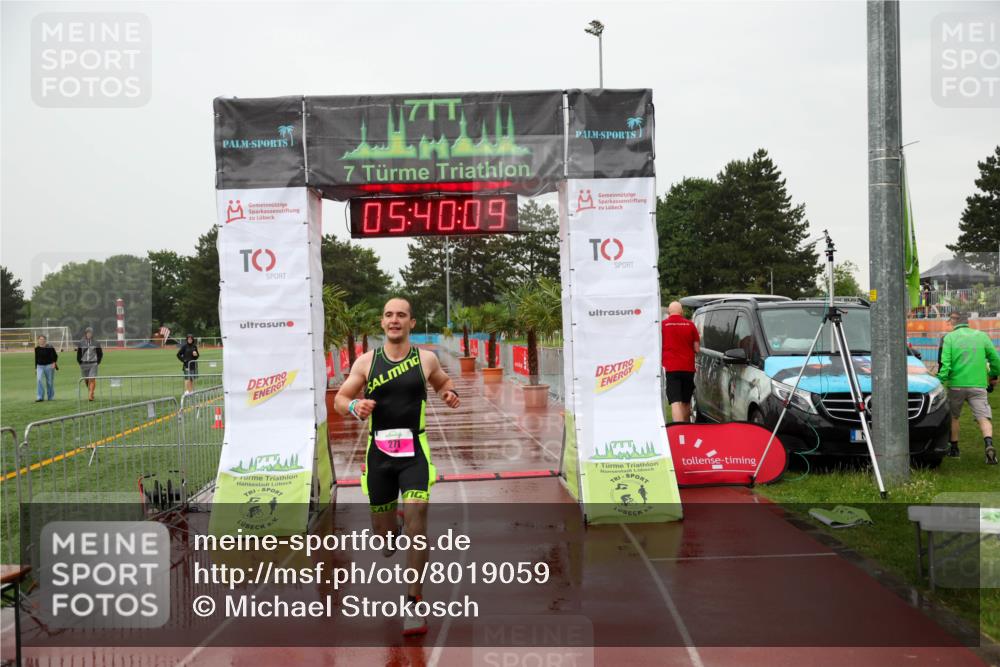 15.06.2025 - 7 Türme Triathlon Michael Strokosch http://msf.ph/oto/8019059 15.06.2025 15:40:09 Ziel 271 meine-sportfotos.de